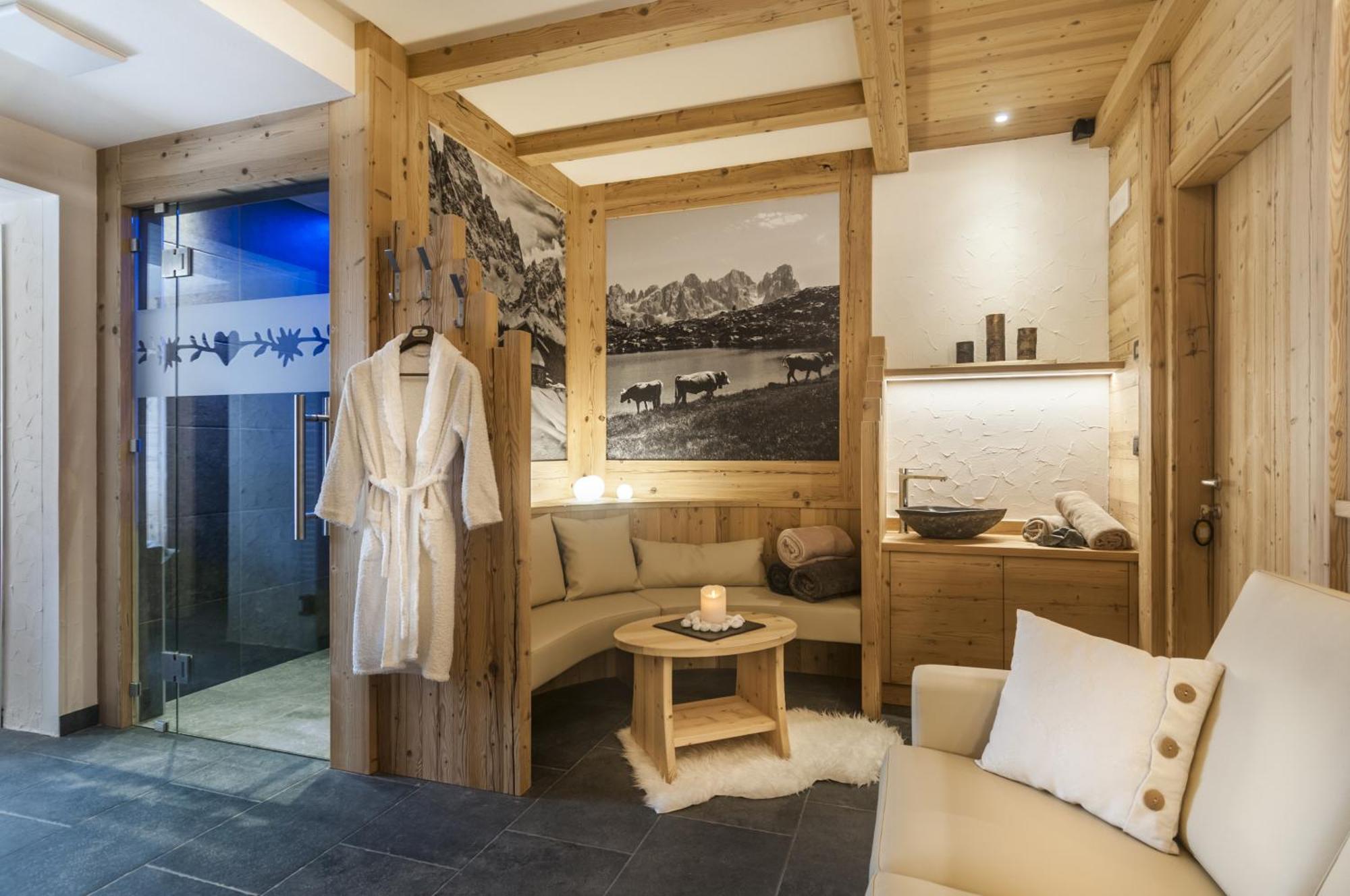 Hotel Al Bivio Imer