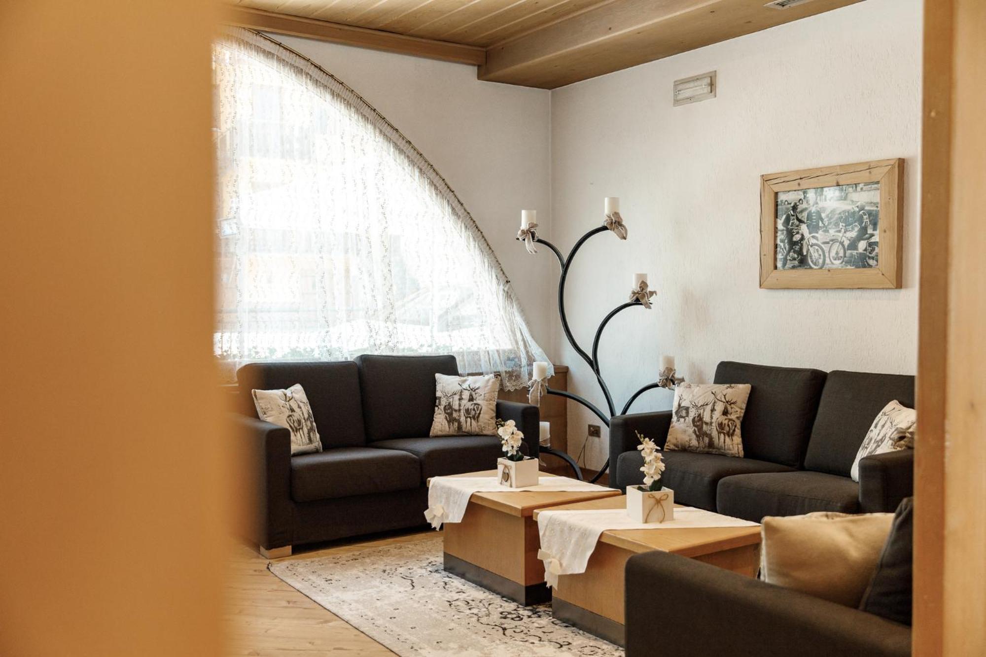 Al Bivio Hotel